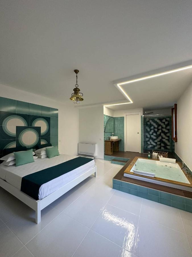 Il Melograno In Costa D'Amalfi - Romantic Experience Vietri Habitación foto