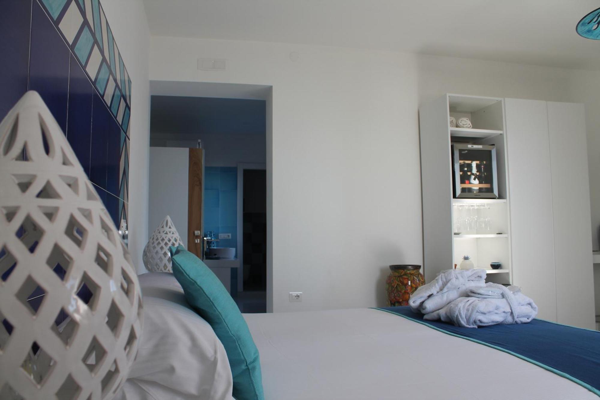 Il Melograno In Costa D'Amalfi - Romantic Experience Vietri Exterior foto